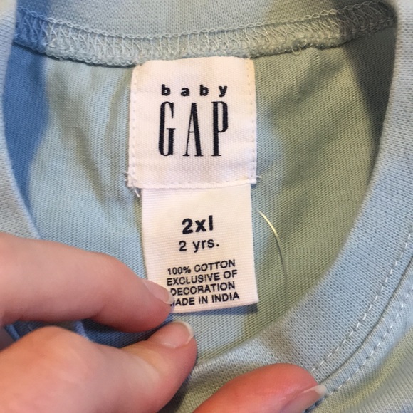 NWT Gap T-shirt - Picture 4 of 4